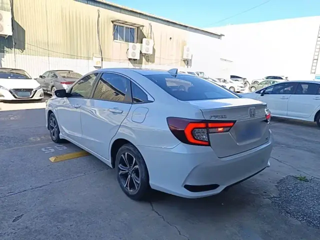 Honda Crider — Фото автомобиля 4