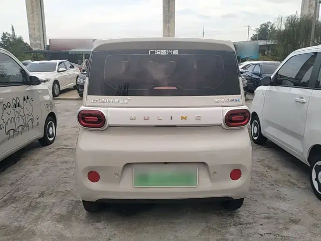 Wuling Hongguang Mini EV — Фото автомобиля 5