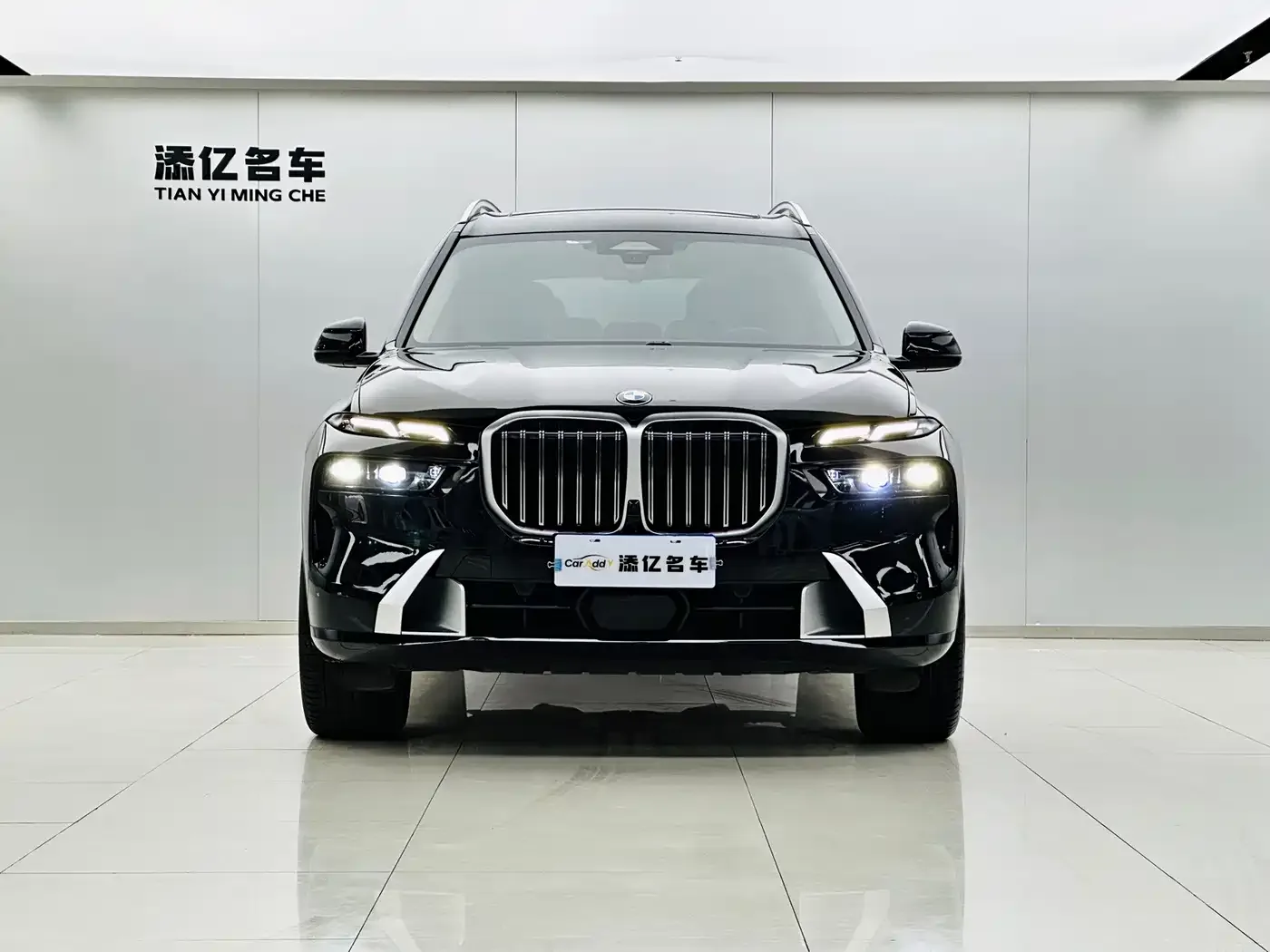 BMW BMW X7 2023 xDrive40i Leading Luxury Package — Фото автомобиля 2