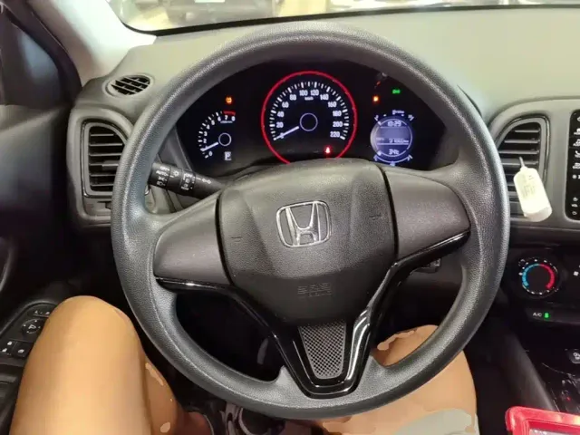 Honda Vezel — Фото автомобиля 10