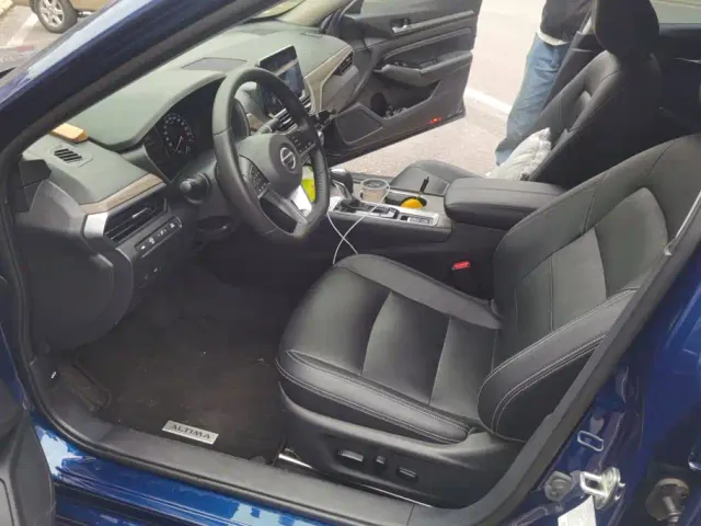 Nissan Teana — Фото автомобиля 9