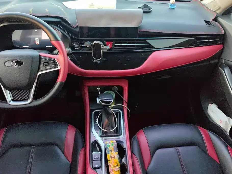 Sehol Sehol X4 2022 1.5T CVT Chief Custom Edition — Фото автомобиля 16