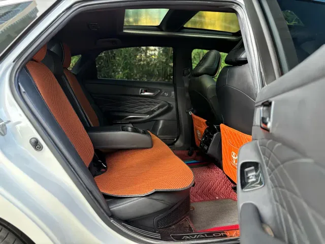 Toyota Avalon — Фото автомобиля 11