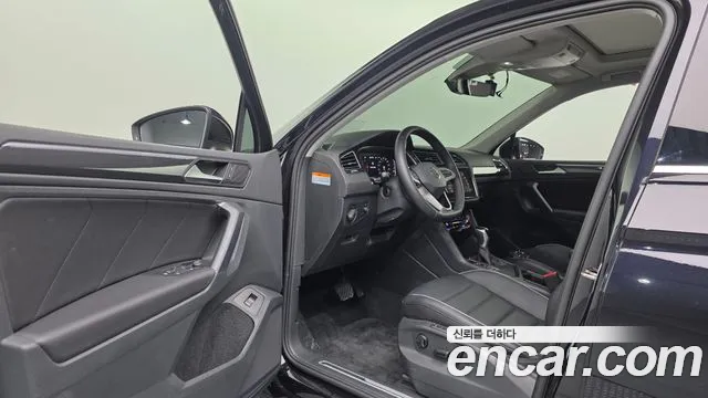 Volkswagen Tiguan Tiguan 2 поколение 2.0 TDI Prestige — Фото автомобиля 9