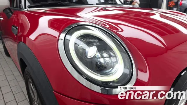 Mini Cooper Cooper 5 дверей Classic — Фото автомобиля 22