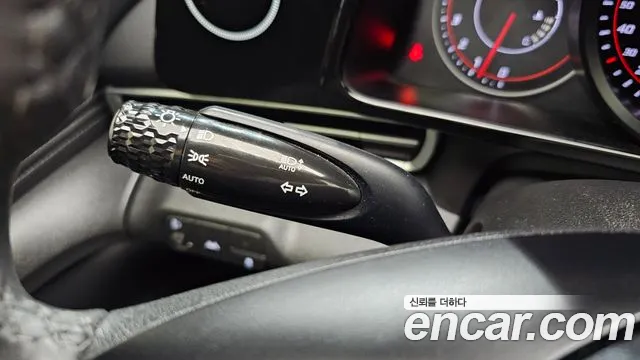 Hyundai Avante CN7 — Фото автомобиля 24