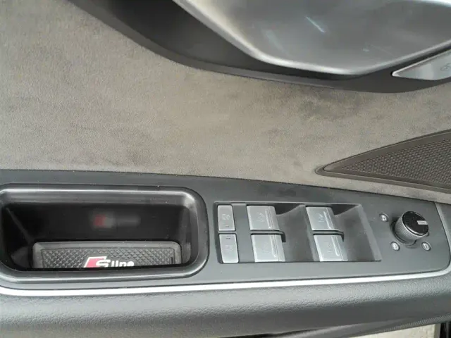 Audi A8 — Фото автомобиля 8