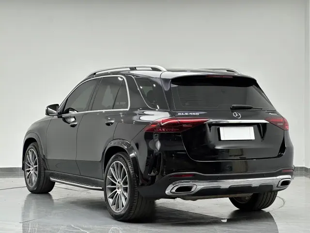 Mercedes-Benz GLE-Class — Фото автомобиля 6