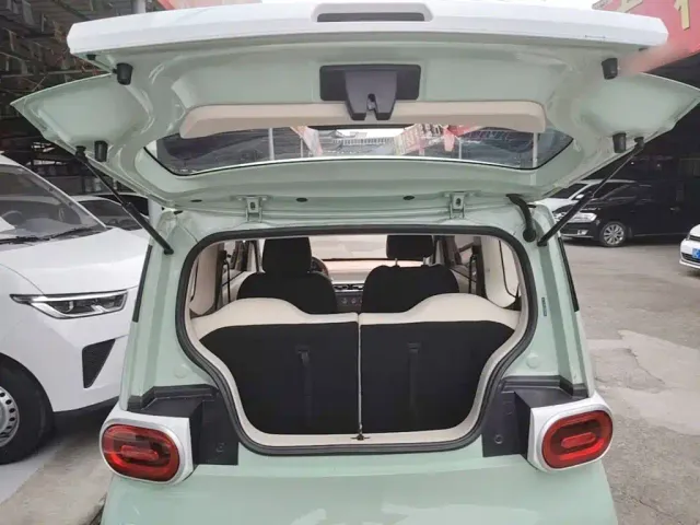 Wuling Hongguang Mini EV — Фото автомобиля 18