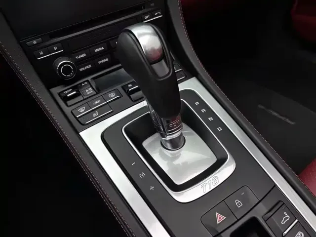 Porsche 718 — Фото автомобиля 16