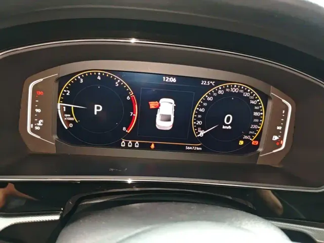 Volkswagen Passat — Фото автомобиля 11