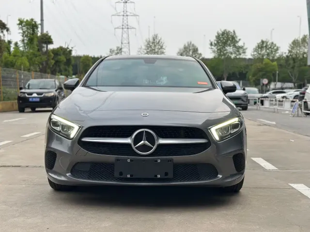 Mercedes-Benz A-Class — Фото автомобиля 2