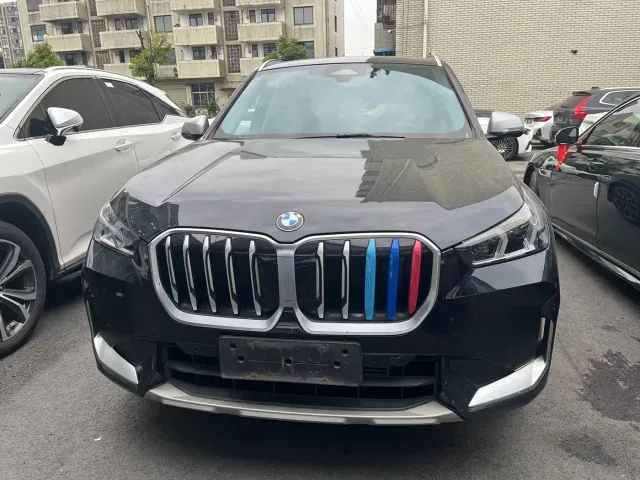 BMW X1 — Фото автомобиля 2
