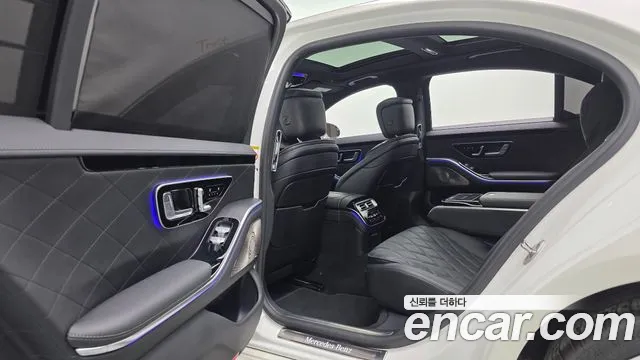 Mercedes-Benz S-Class — Фото автомобиля 22