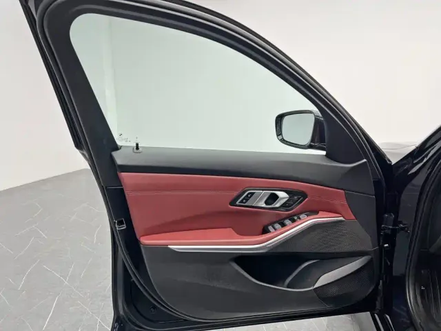 BMW i3 — Фото автомобиля 11