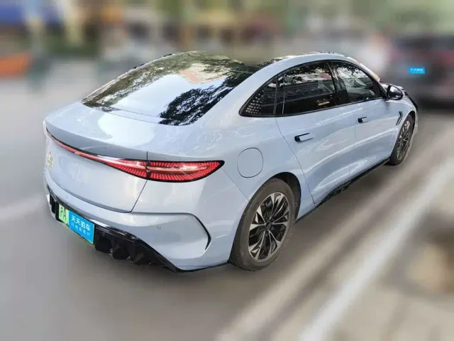 BYD Seal — Фото автомобиля 2