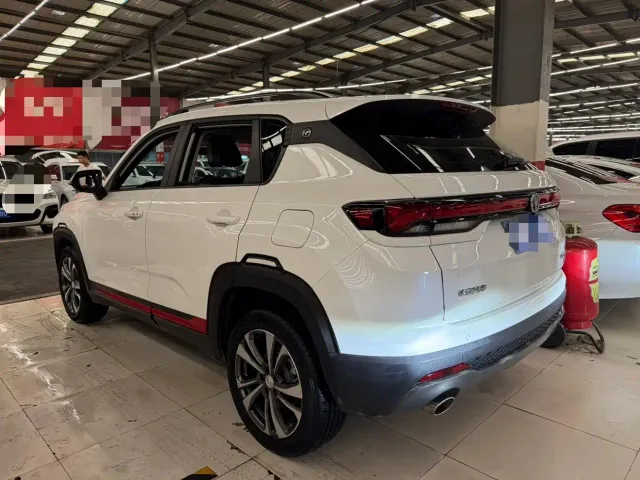 Changan CS35 Plus — Фото автомобиля 12