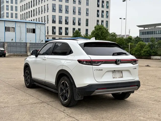 Honda Vezel — Фото автомобиля 6