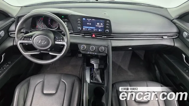 Hyundai AVANTE Avante (CN7) — Фото автомобиля 7