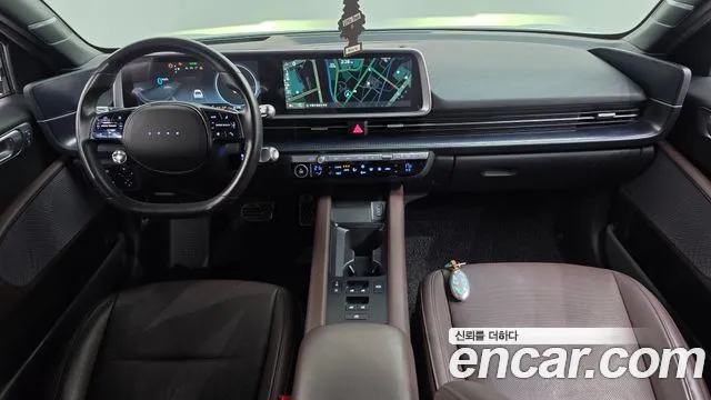 Hyundai Ioniq 6 — Фото автомобиля 10