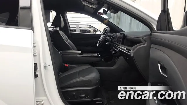 Hyundai Tucson Новый Tucson (NX4) Бензин 1.6 турбо 2WD — Фото автомобиля 11