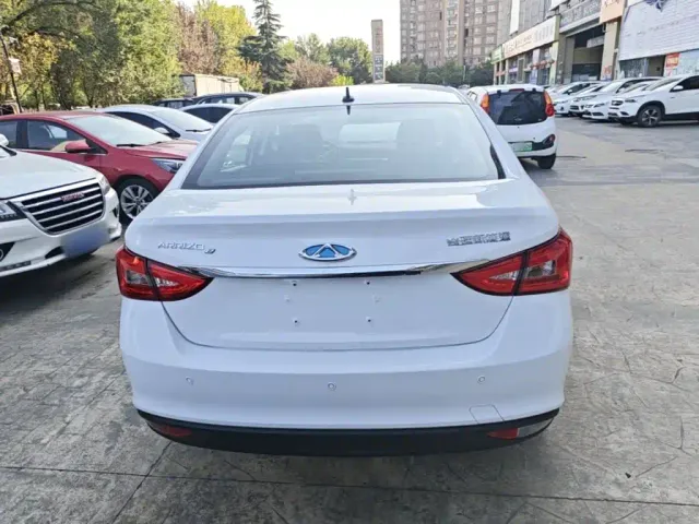 Chery Arrizo e — Фото автомобиля 5
