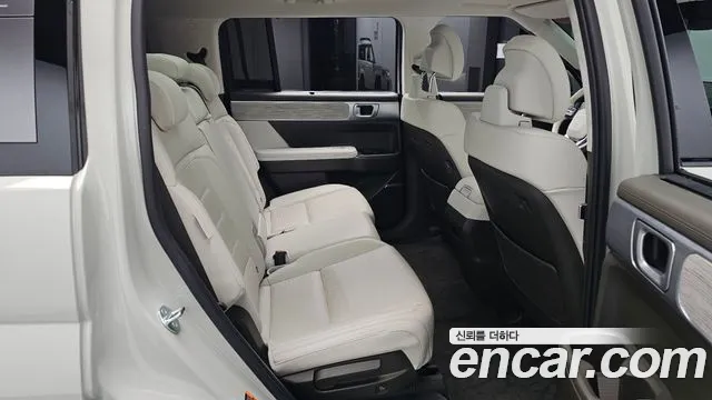 Hyundai Santa Fe — Фото автомобиля 18
