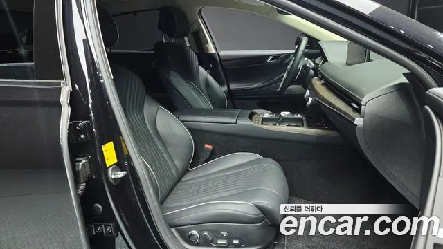 Genesis G80 RG3 — Фото автомобиля 12