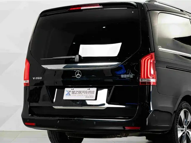 Mercedes-Benz V-Class — Фото автомобиля 7