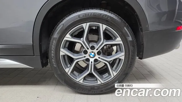 BMW X1 — Фото автомобиля 21