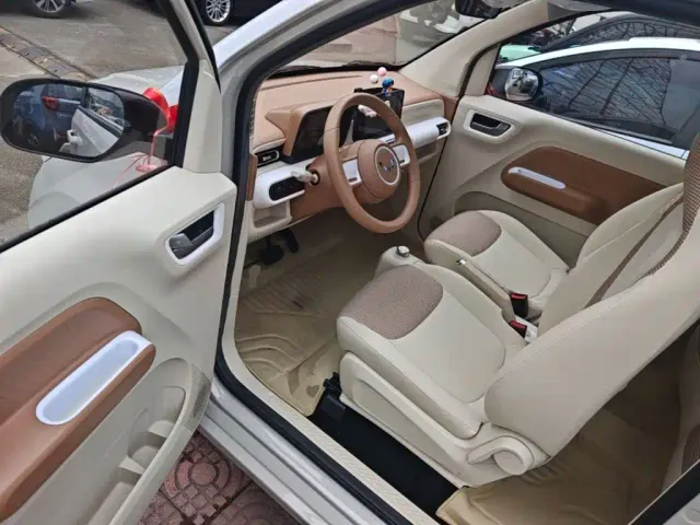 Wuling Hongguang Mini EV — Фото автомобиля 14