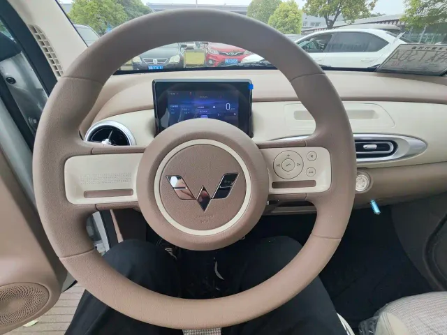 Wuling Hongguang Mini EV — Фото автомобиля 14