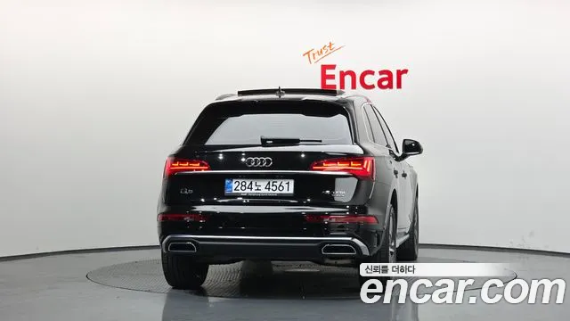 Audi Q5 45 TFSI quattro Premium — Фото автомобиля 4