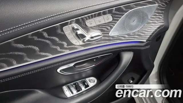 Mercedes-Benz AMG GT 4 двери 43 4MATIC+ — Фото автомобиля 29
