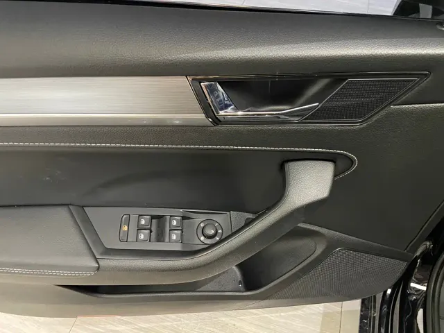 Skoda Superb — Фото автомобиля 17