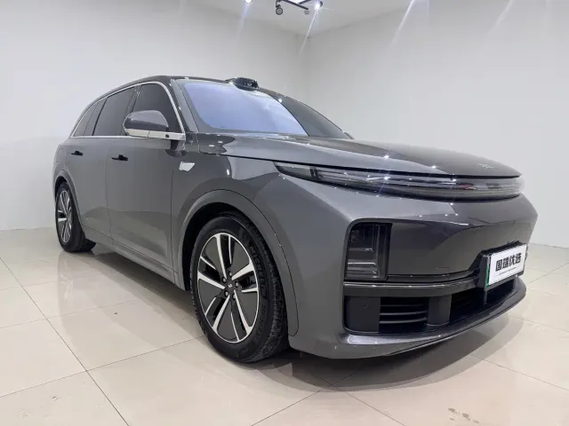 Li Auto L7 — Фото автомобиля 3