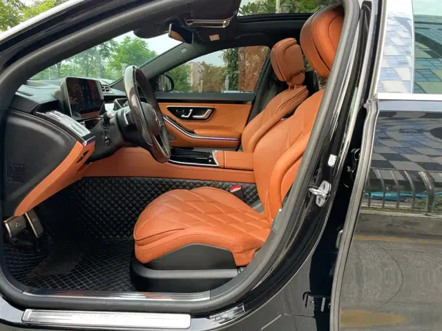 Mercedes-Benz Maybach S-Class — Фото автомобиля 9