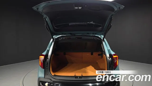 Kia Seltos Бензин 1.6 турбо 2WD — Фото автомобиля 4
