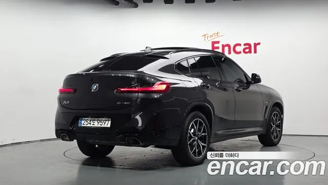 BMW X4 xDrive20i M Sport — Фото автомобиля 2
