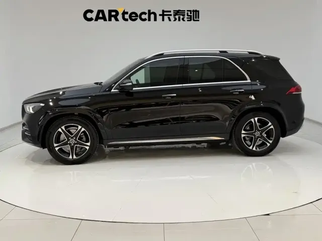 Mercedes-Benz GLE-Class — Фото автомобиля 8