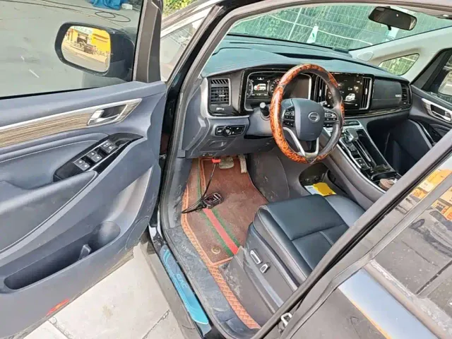 GAC Trumpchi M8 — Фото автомобиля 15