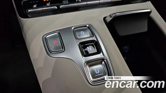 Hyundai Grandeur New — Фото автомобиля 12
