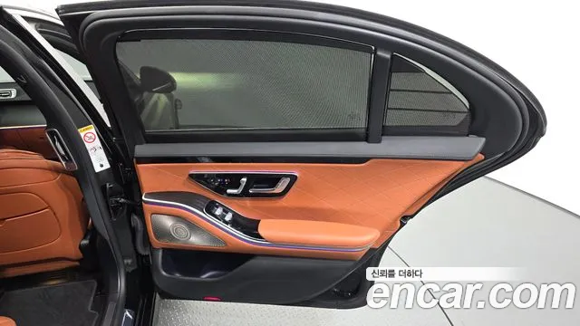 Mercedes-Benz S-Class — Фото автомобиля 23