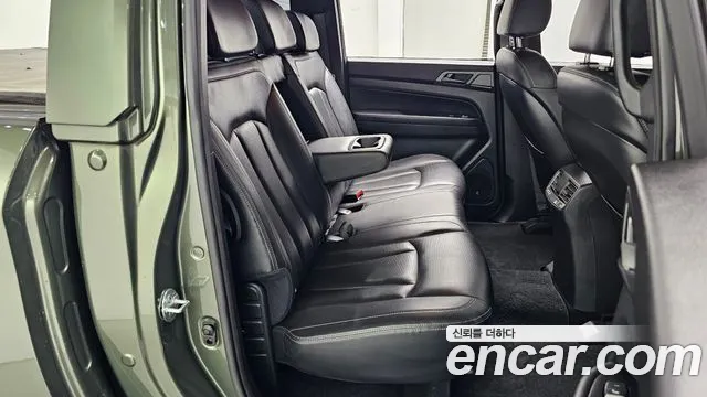 KG_Mobility_Ssangyong Rexton Новый Rexton Sport Дизель 2.2 2WD — Фото автомобиля 12