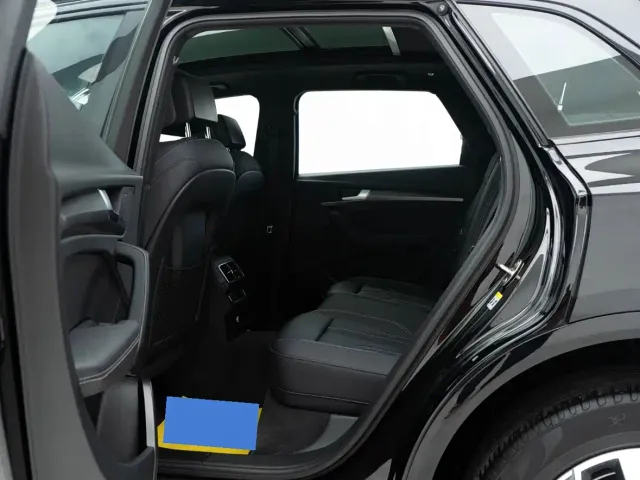 Audi Q5L — Фото автомобиля 7