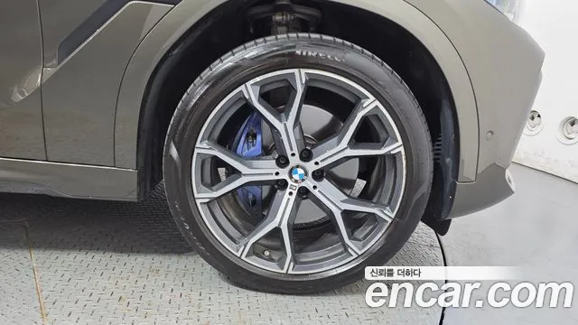 BMW X6 — Фото автомобиля 21