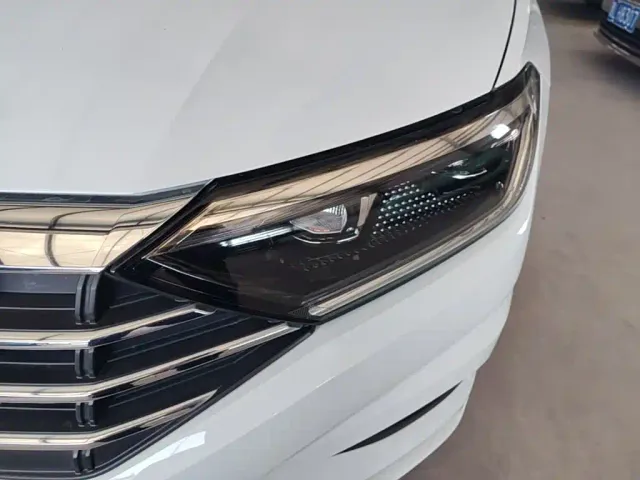 Volkswagen Sagitar — Фото автомобиля 23