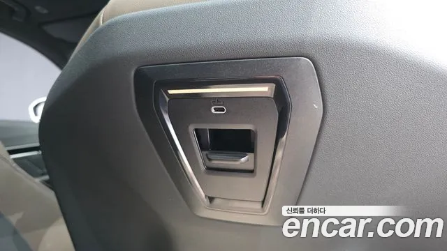 BMW 5-Series — Фото автомобиля 22