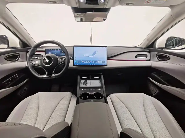 BYD Seal 06 DM-i Touring — Фото автомобиля 18