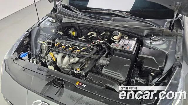 Hyundai AVANTE Avante (CN7) 1.6 LPi (Для проката) — Фото автомобиля 6
